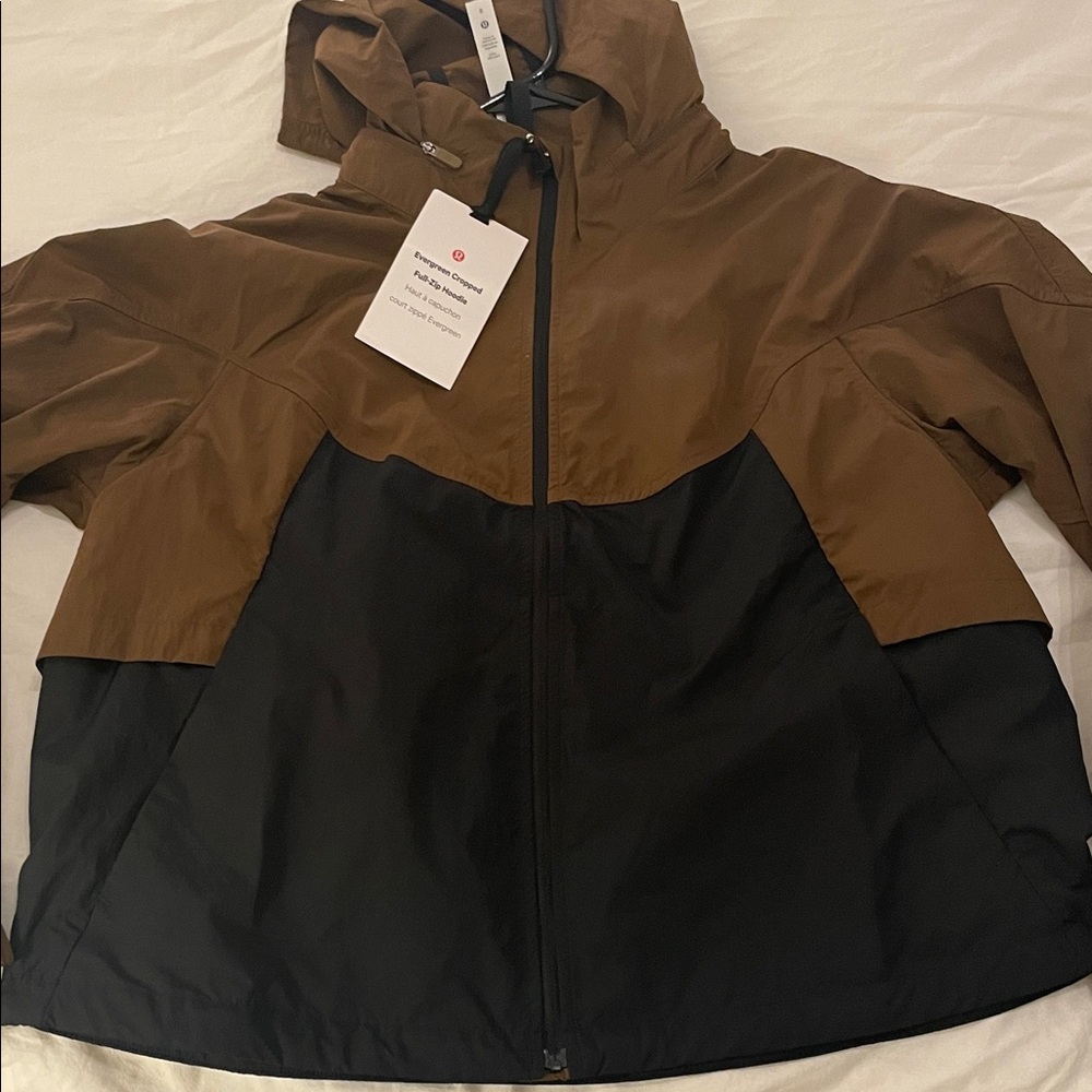 lululemon evergreen Brown and Black Jacket